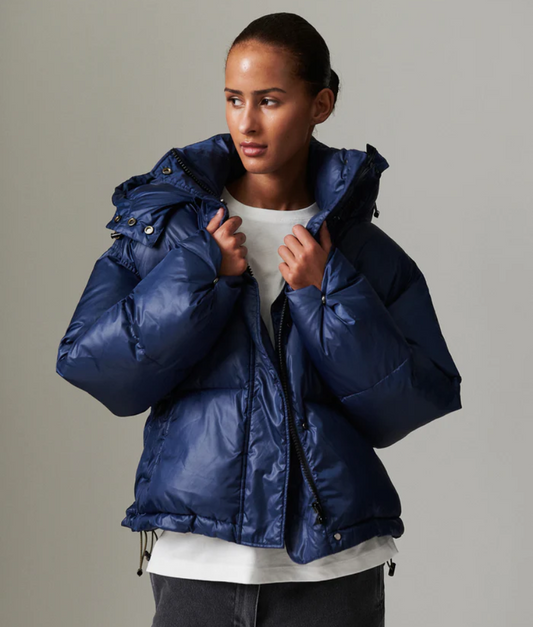 Day Birger Et Mikkelsen Emmett Puffer